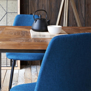 Chaise en tissu bleu navy et pieds métal noir - NOKAS