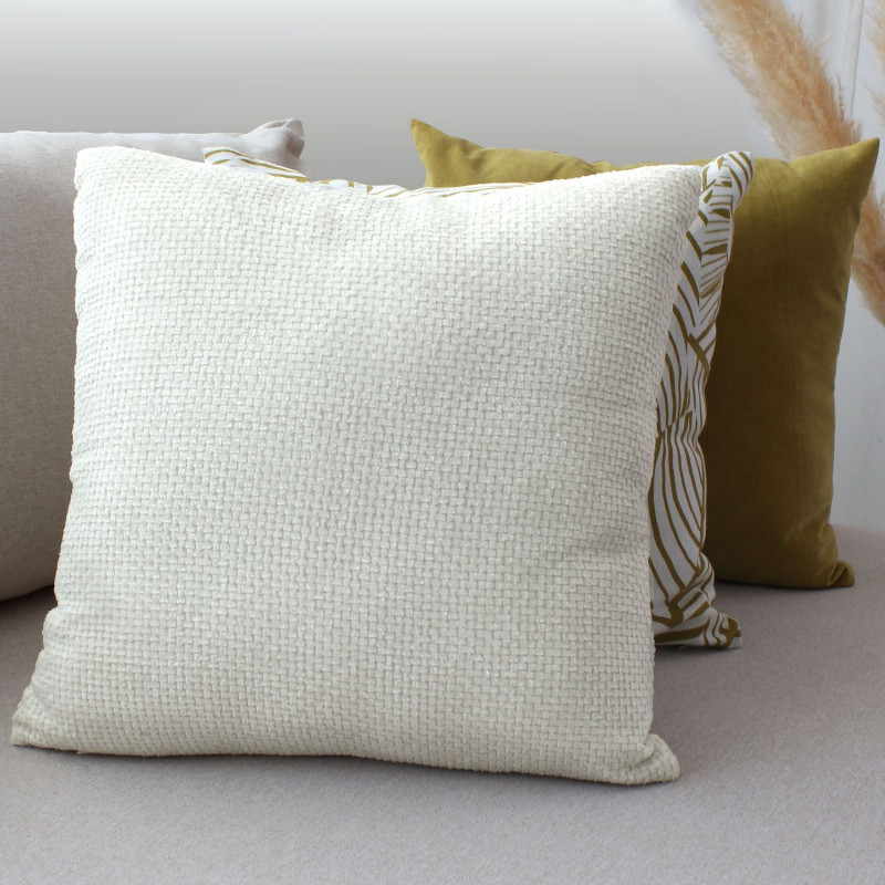 Coussin déhoussable en velours chenillé KAMALA - 40 x 40 cm - Ecru